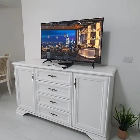 Le Premiere Boutique Solid Barrels Apartment Mamaia